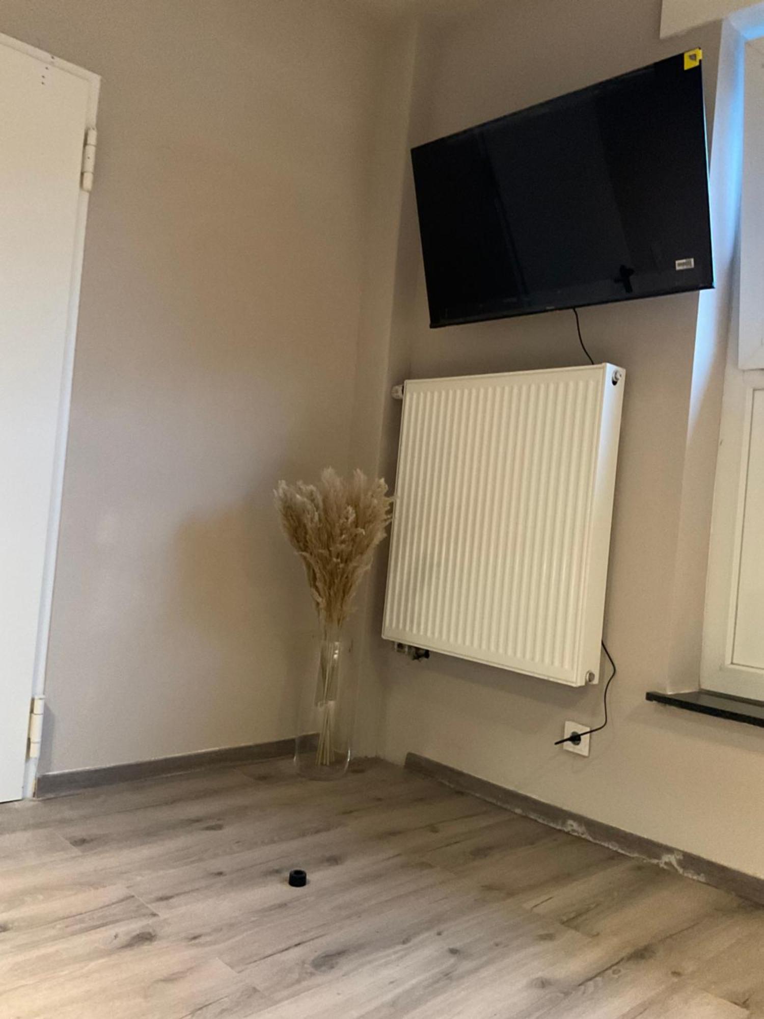 Modernes Studio Am Dreilaendereck Alsdorf Dış mekan fotoğraf